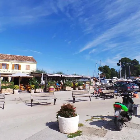 Pakostane/biograd Riviera 8057 Daire