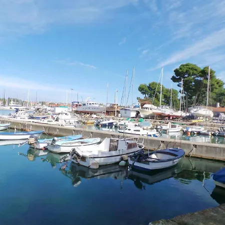 Pakostane/biograd Riviera 8057 Pakoštane